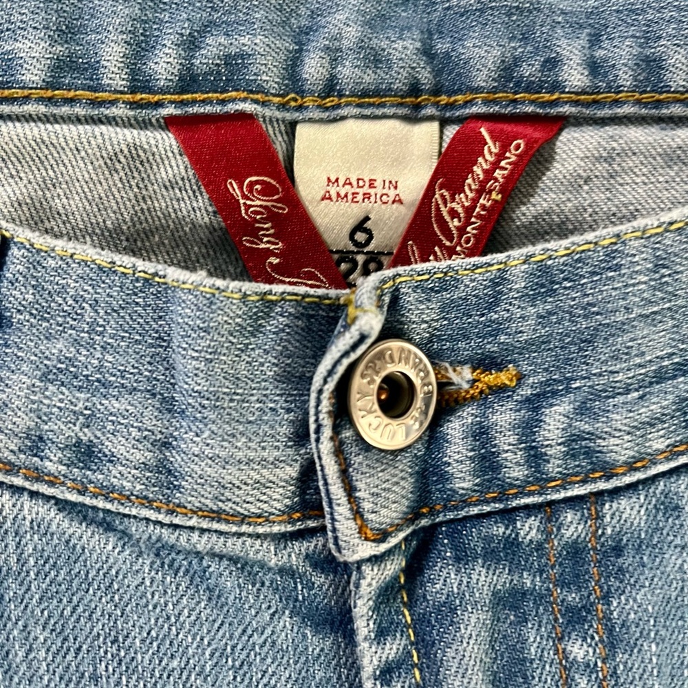 Lucky brand jeans, light blue denim - Picture 2 of 7